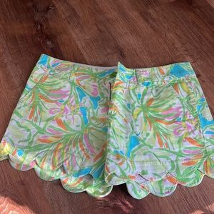 Lilly Pulitzer Buttercup Shorts Size 2